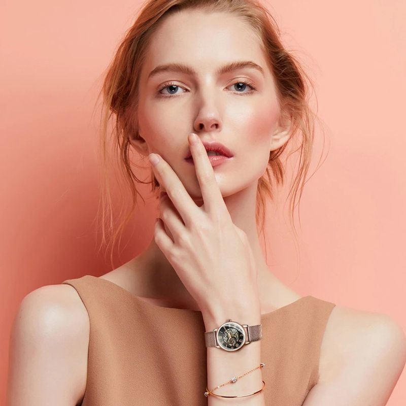 Montre_Squelette_Femme_Mecanisme_Apparent_5