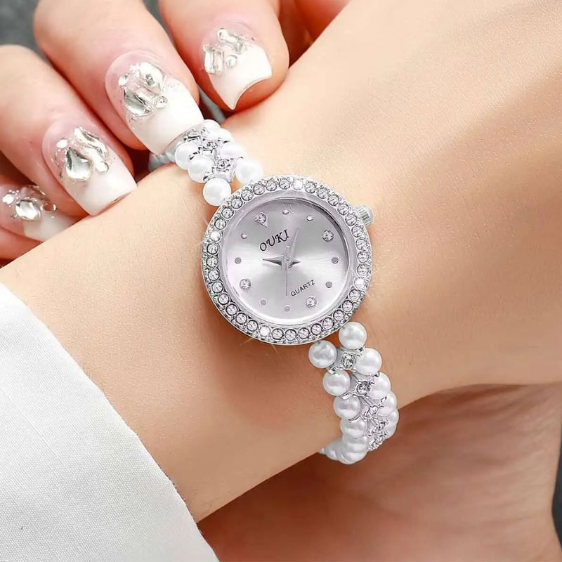 Montre Vintage Femme Bracelet En Perle