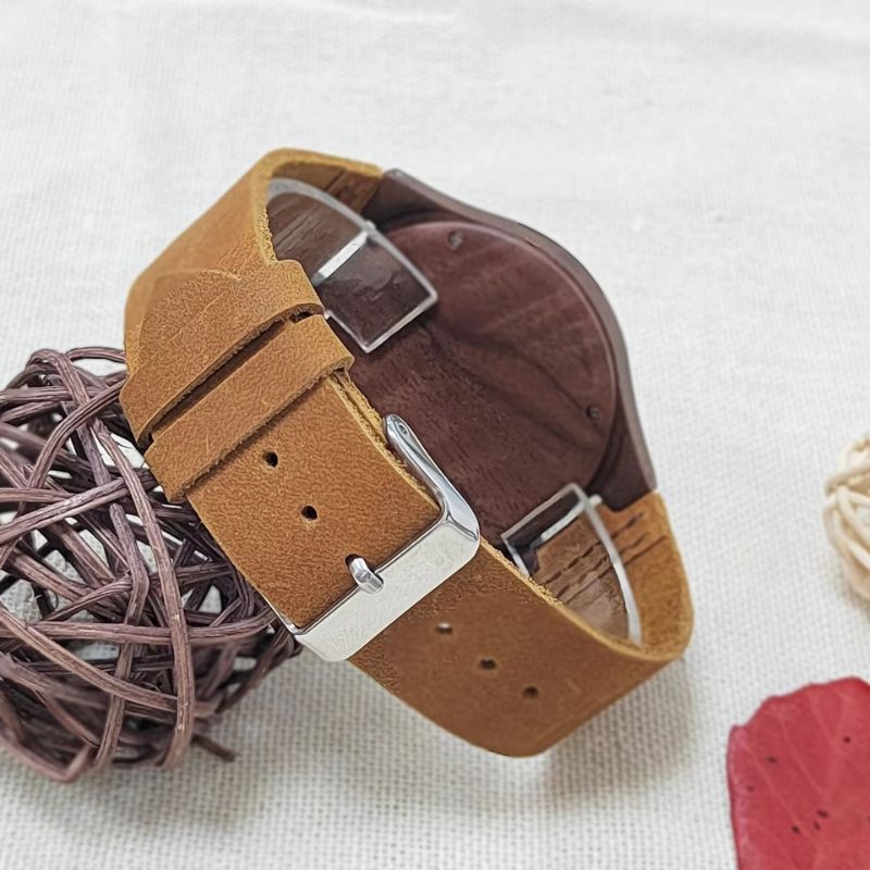 Montre_bois_femme_Quartz_Cuir_4
