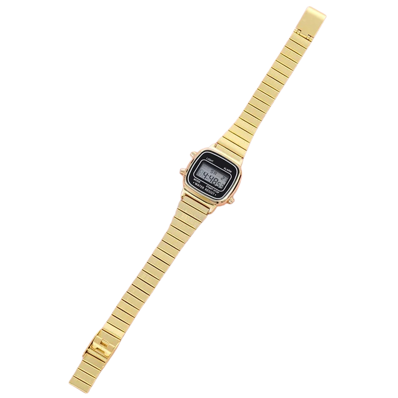 Montre Digitale Femme au Design Carré Rétro couleur or sur fond transparent