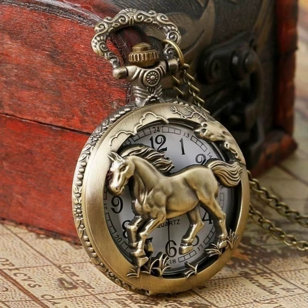 Montre à gousset Homme Quartz Gravée Cheval Antique