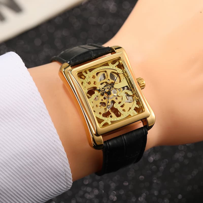Montre mécanique squelette pour homme carrée