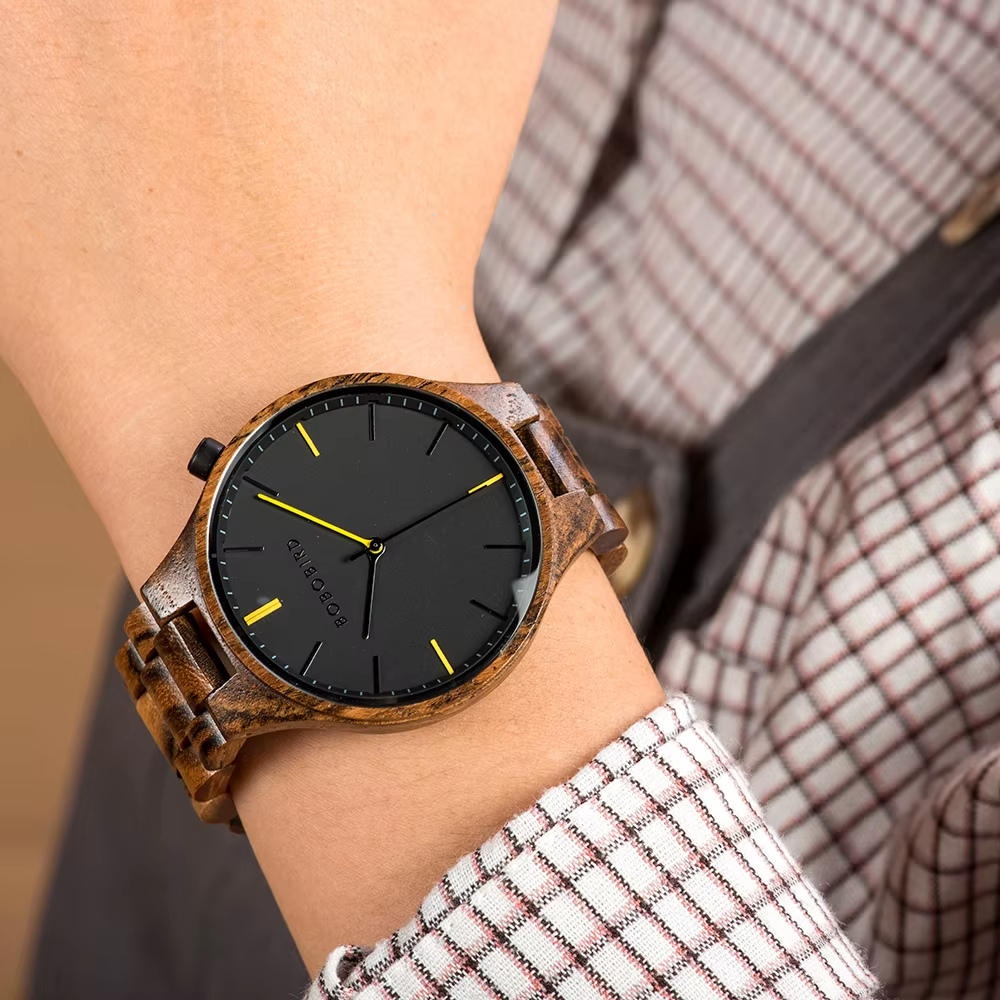 Montre Bois pour Homme, Design Épuré