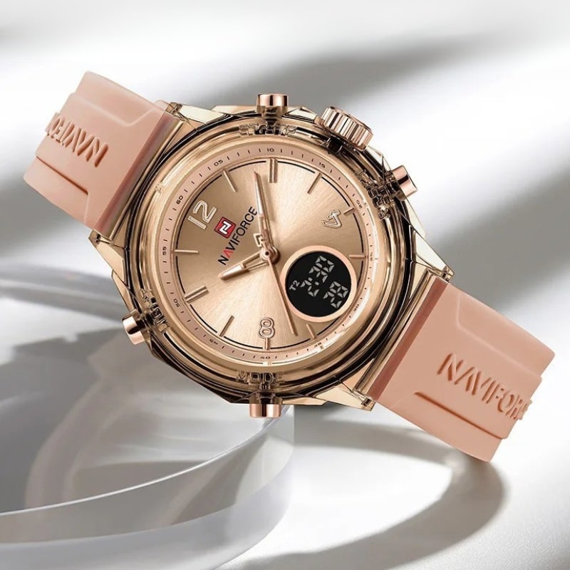 Montre Chronographe Femme Rose Doré Cadran Digital vue inclinée