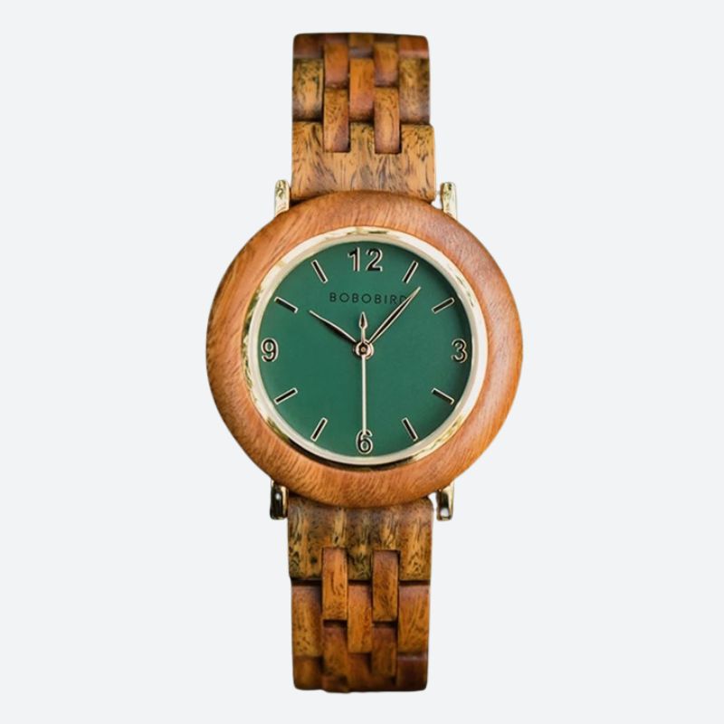 Montre Bois Femme au Cadran Épuré et Coloris Naturels couleur verte sur fond gris