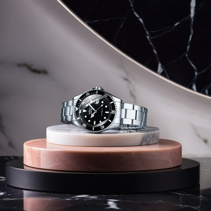 Montre Automatique Bracelet Acier et style plongée