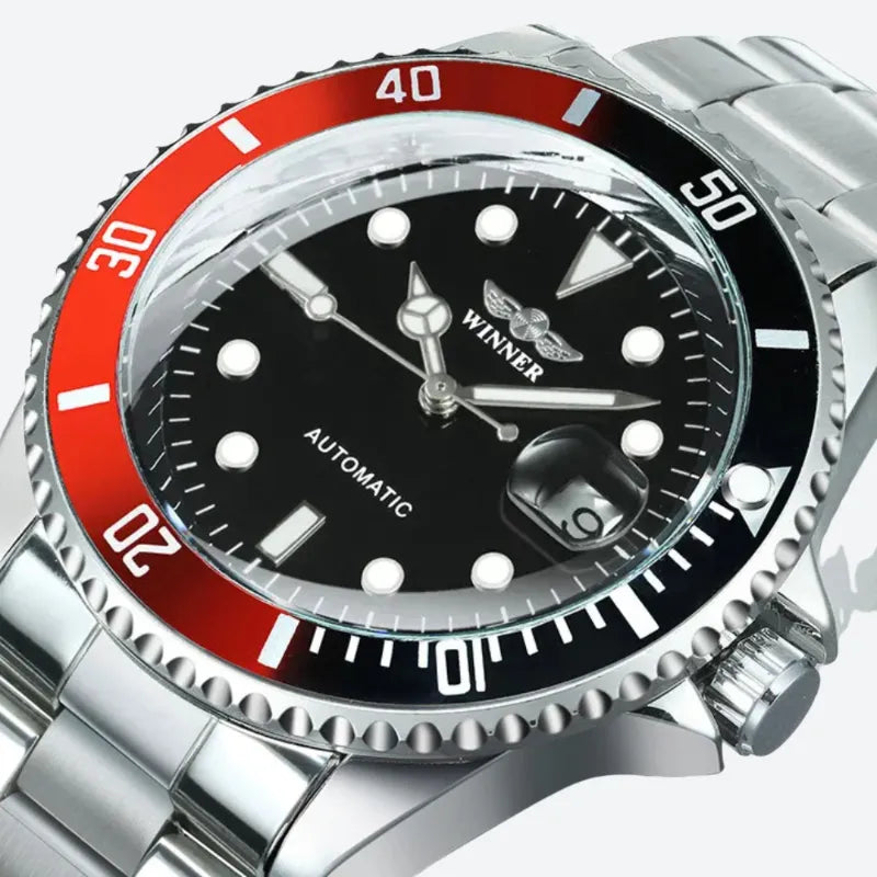 Montre Automatique Bracelet Acier et style plongée