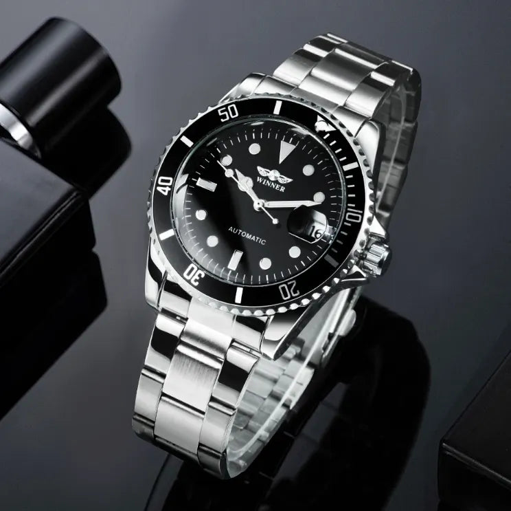 Montre Automatique Bracelet Acier et style plongée