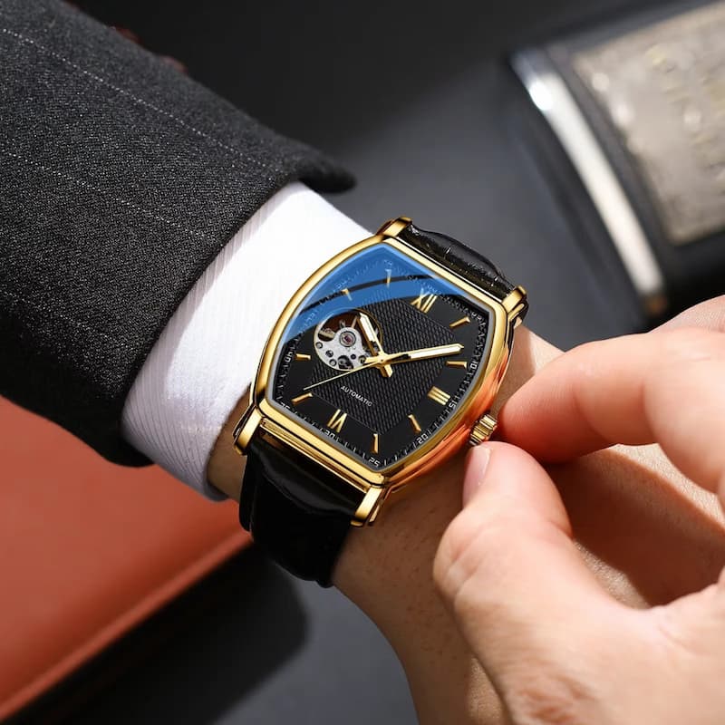 Montre Automatique Homme Tonneau avec Mouvement Apparent
