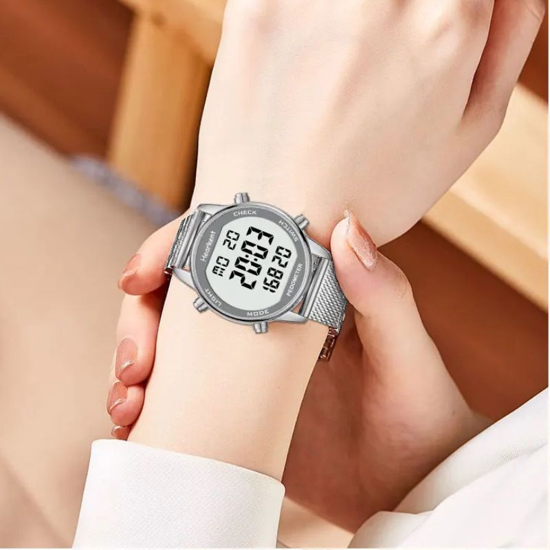 Montre_Digitale_Femme_Podometre_Etanche_5