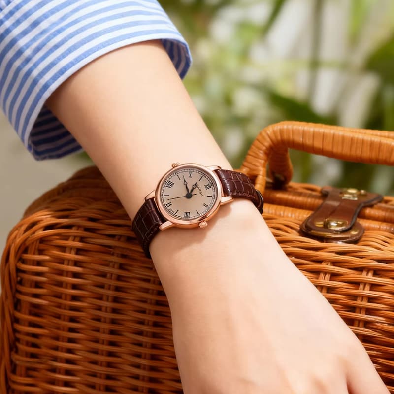 Montre Femme Cuir Cadran Rond Image