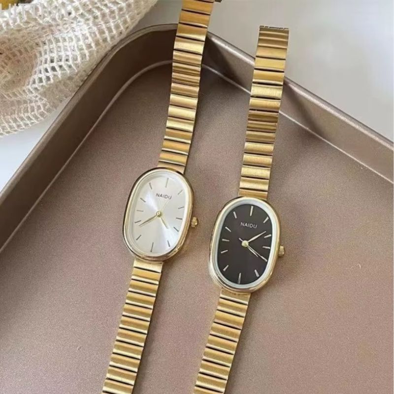 Montre Femme Ovale Dorée Quartz Bracelet Large Minimaliste

