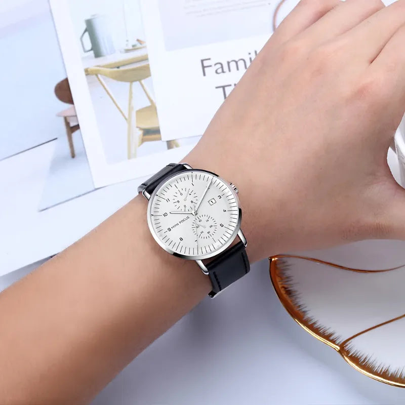 Montre Luxe Quartz Précis et Look Raffiné