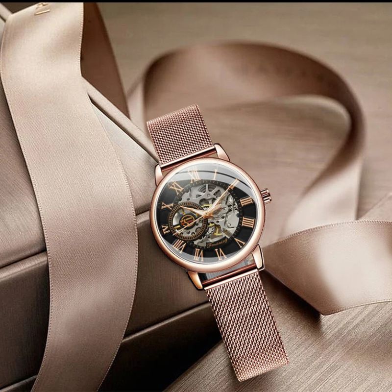 Montre_Squelette_Femme_Mecanisme_Apparent_4 Image