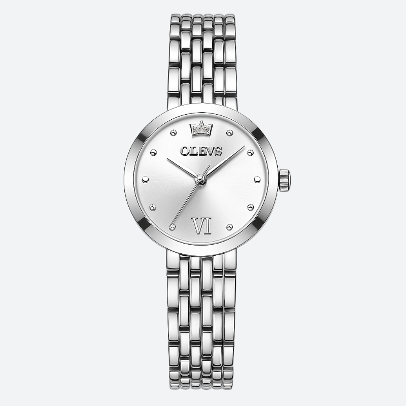 Montre Vintage de luxe pour Femme argenté élégant et bracelet en acier poli.