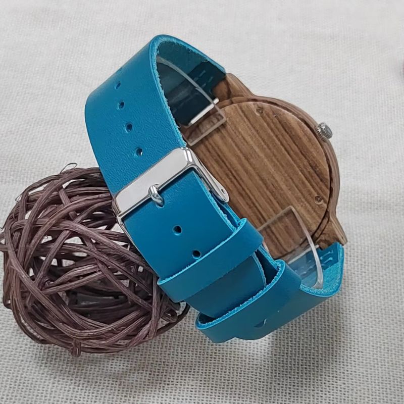 Montre_bois_femme_Quartz_Cuir_3