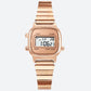 Montre Digitale Femme au Design Carré Rétro couleur or rose sur fond gris