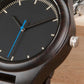 Montre en Bois Homme Design Minimaliste avec Aiguilles Lumineuses