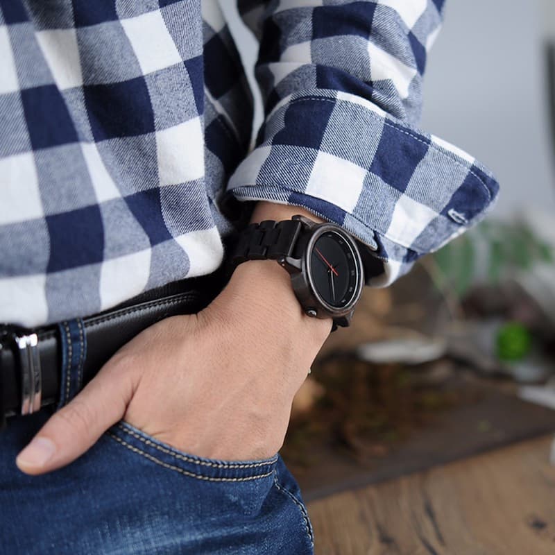 Montre en Bois pour Homme, Design Minimaliste et Élégant Image
