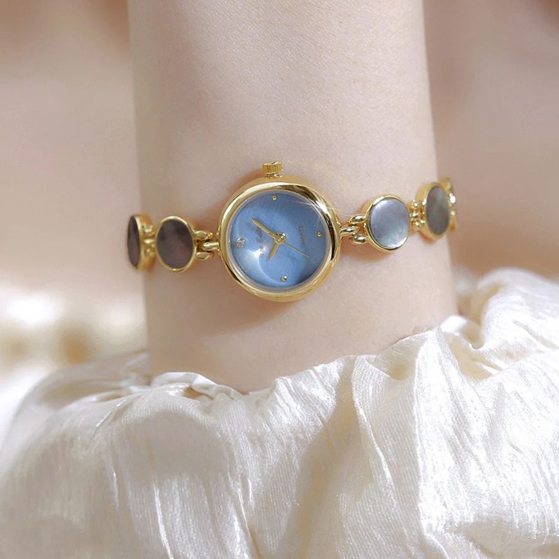 Montre_luxe_femme_Ronde_5 Image