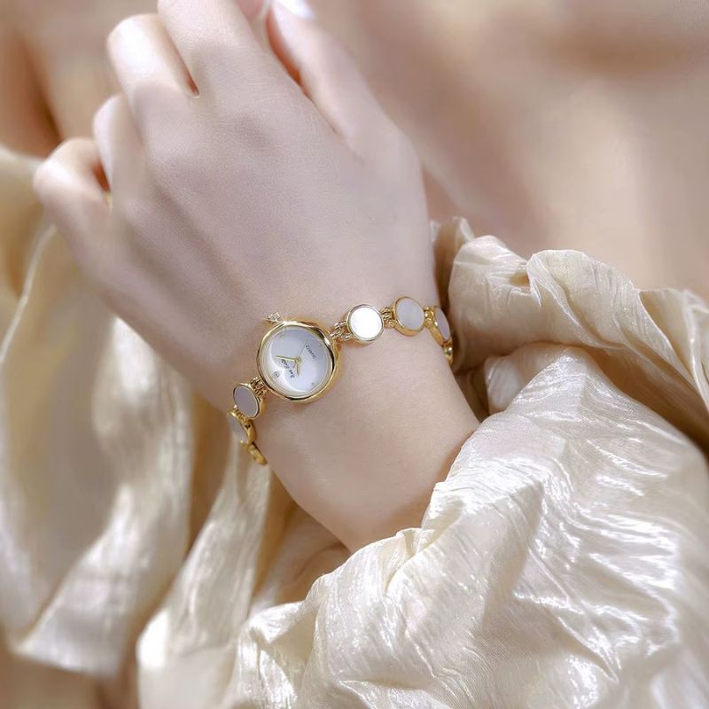 Montre_luxe_femme_Ronde_6 Image