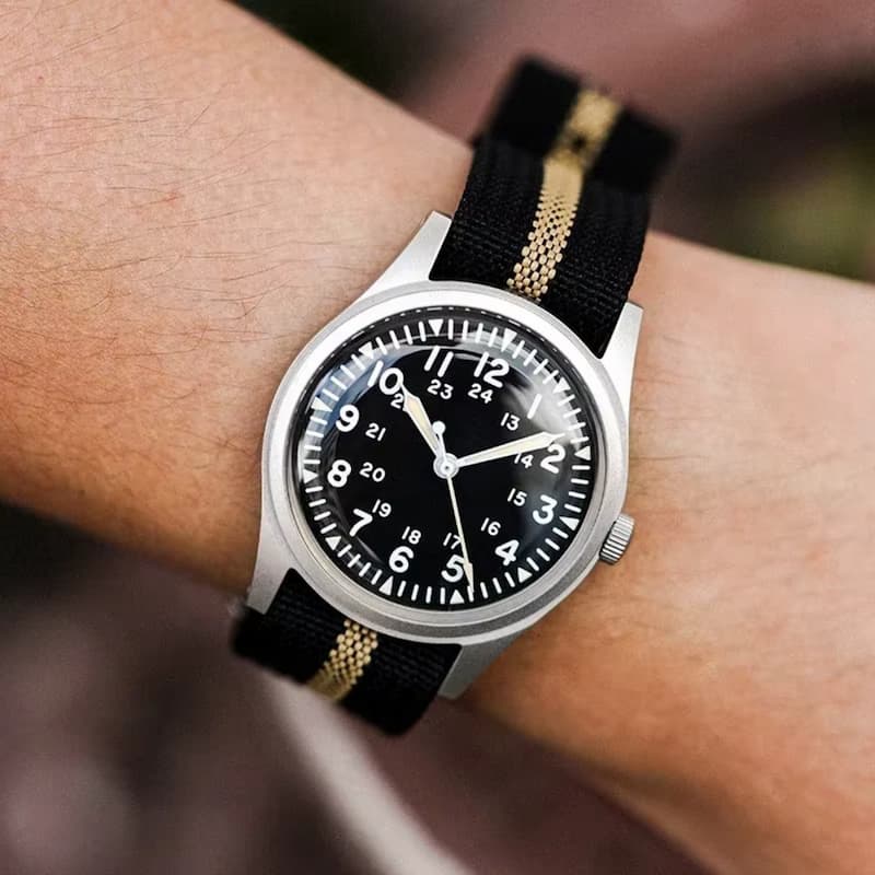 Montre vintage militaire homme quartz, Style Rétro Image