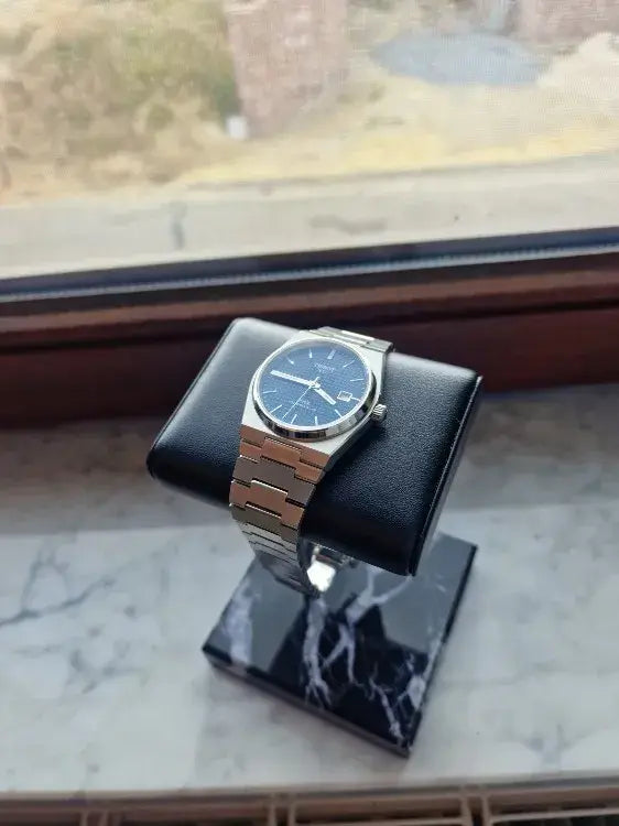 Porte montre marbre noir