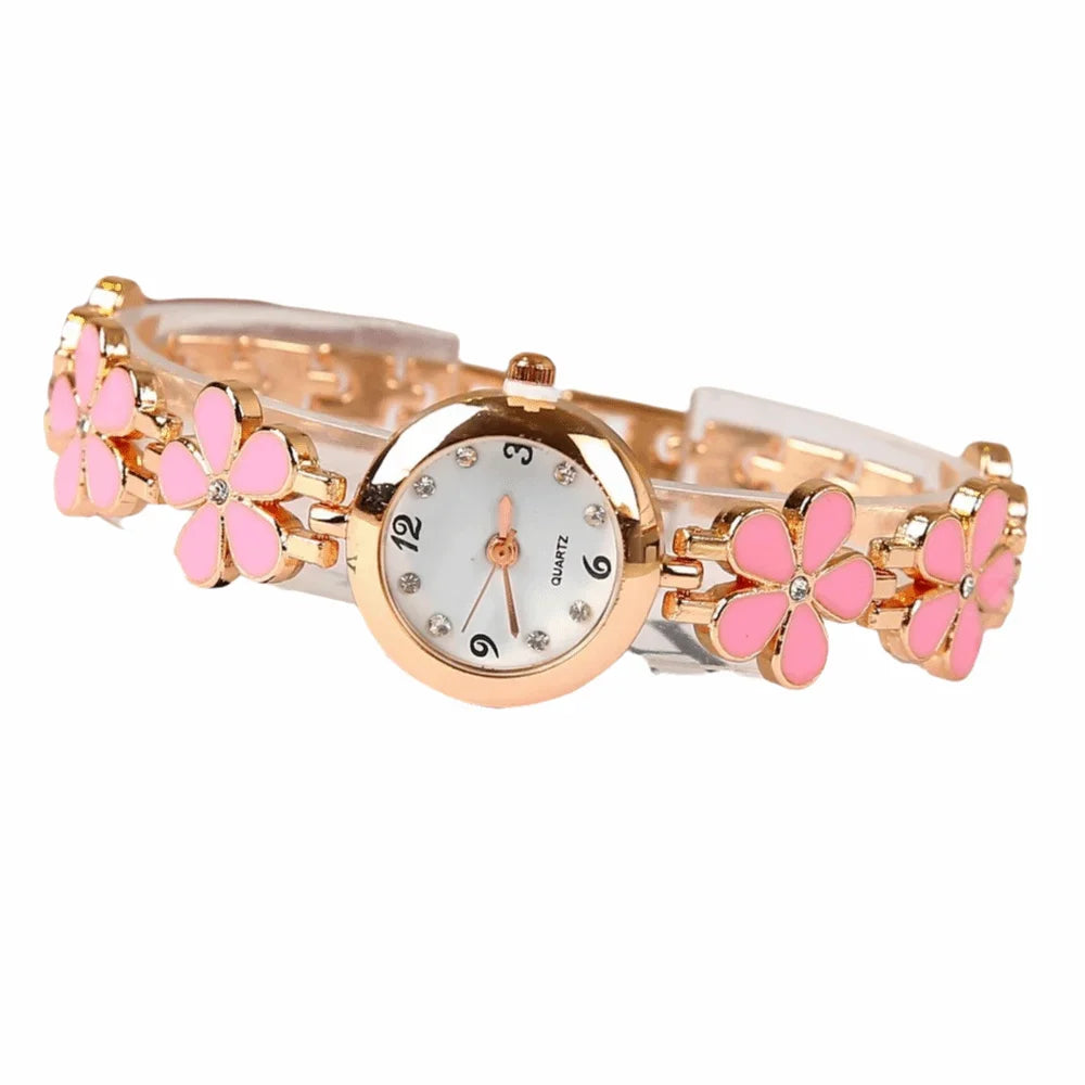 Montre Bracelet Fleur Femme à Cadran Rond et Finition Dorée
