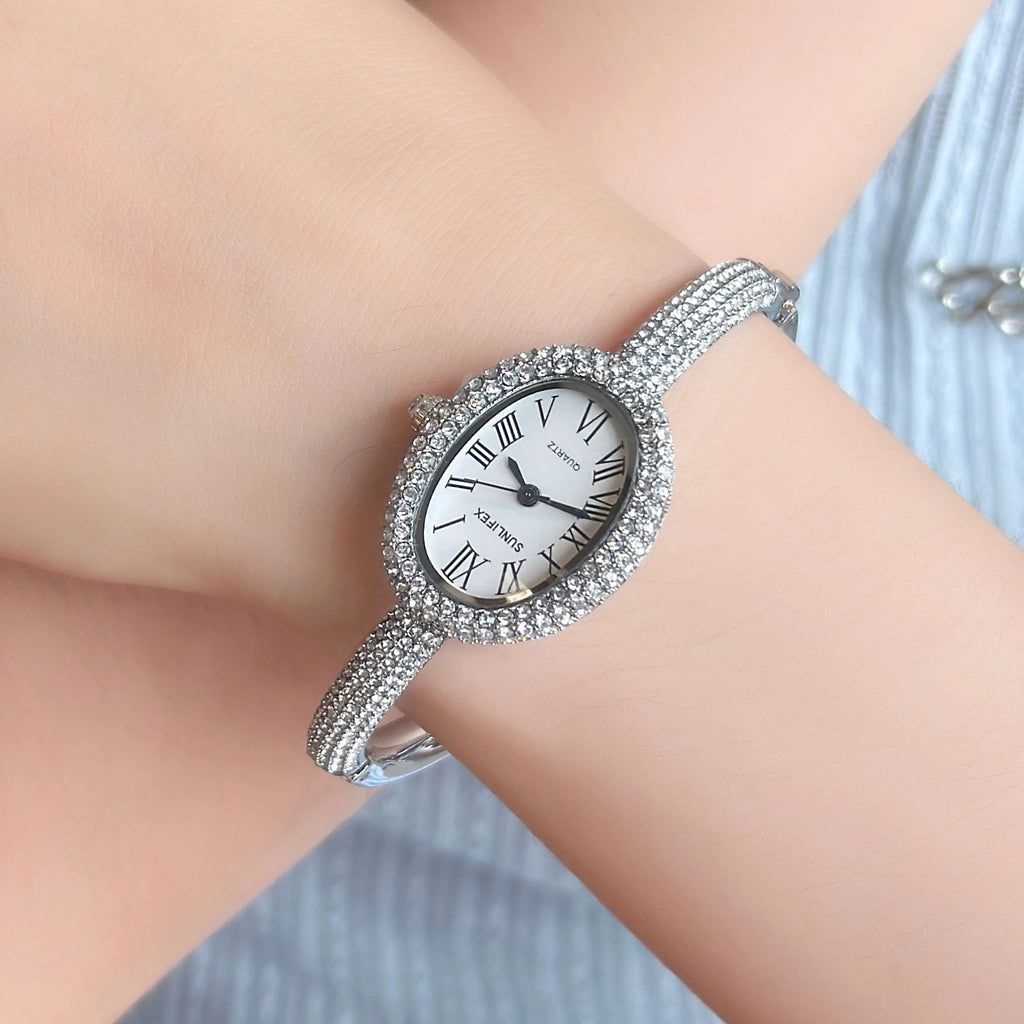 Montre Vintage Femme Ovale Sertie