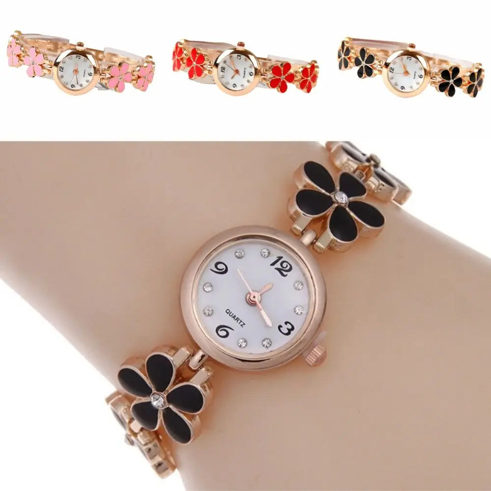 Montre Bracelet Fleur Femme à Cadran Rond et Finition Dorée