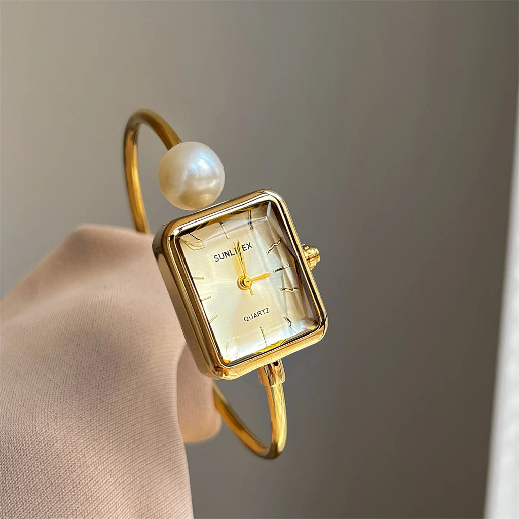 Montre Bracelet Jonc Perle Femme Cadran Rectangulaire