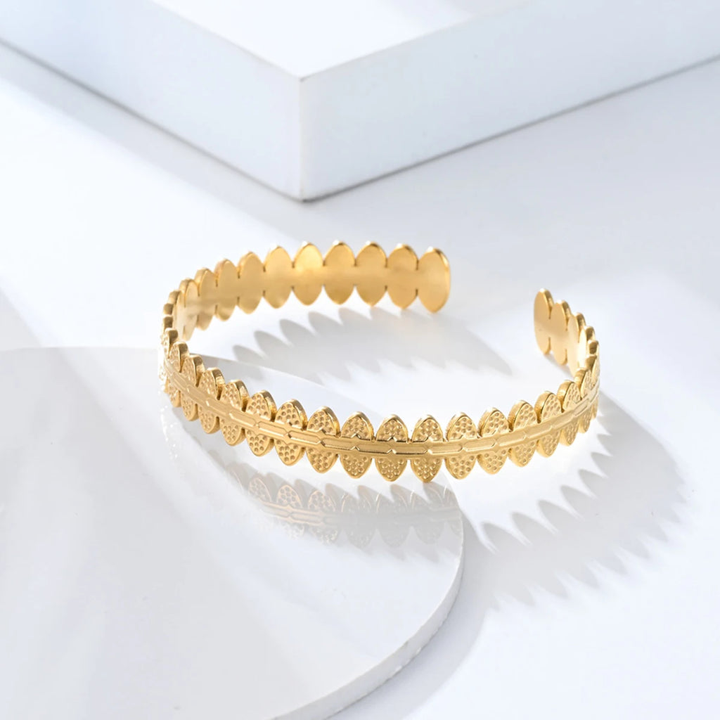 Bracelet Jonc Feuille Doré Motif Nature Ajustable