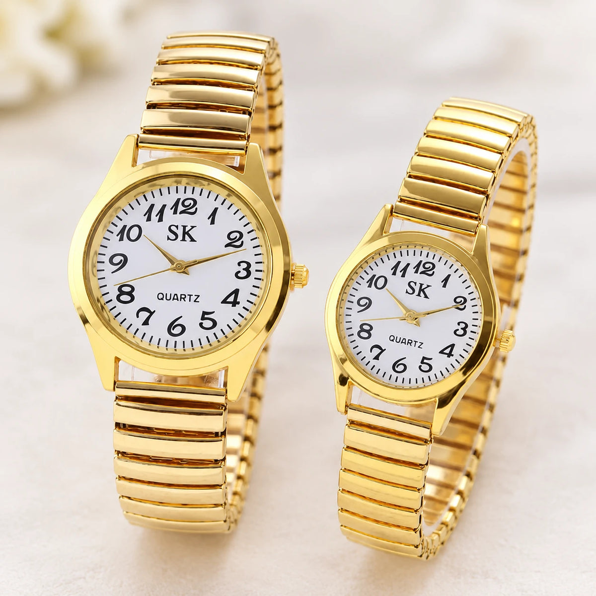 Montre Bracelet Élastique Chiffres Arabes Cadran Blanc - Détail matière