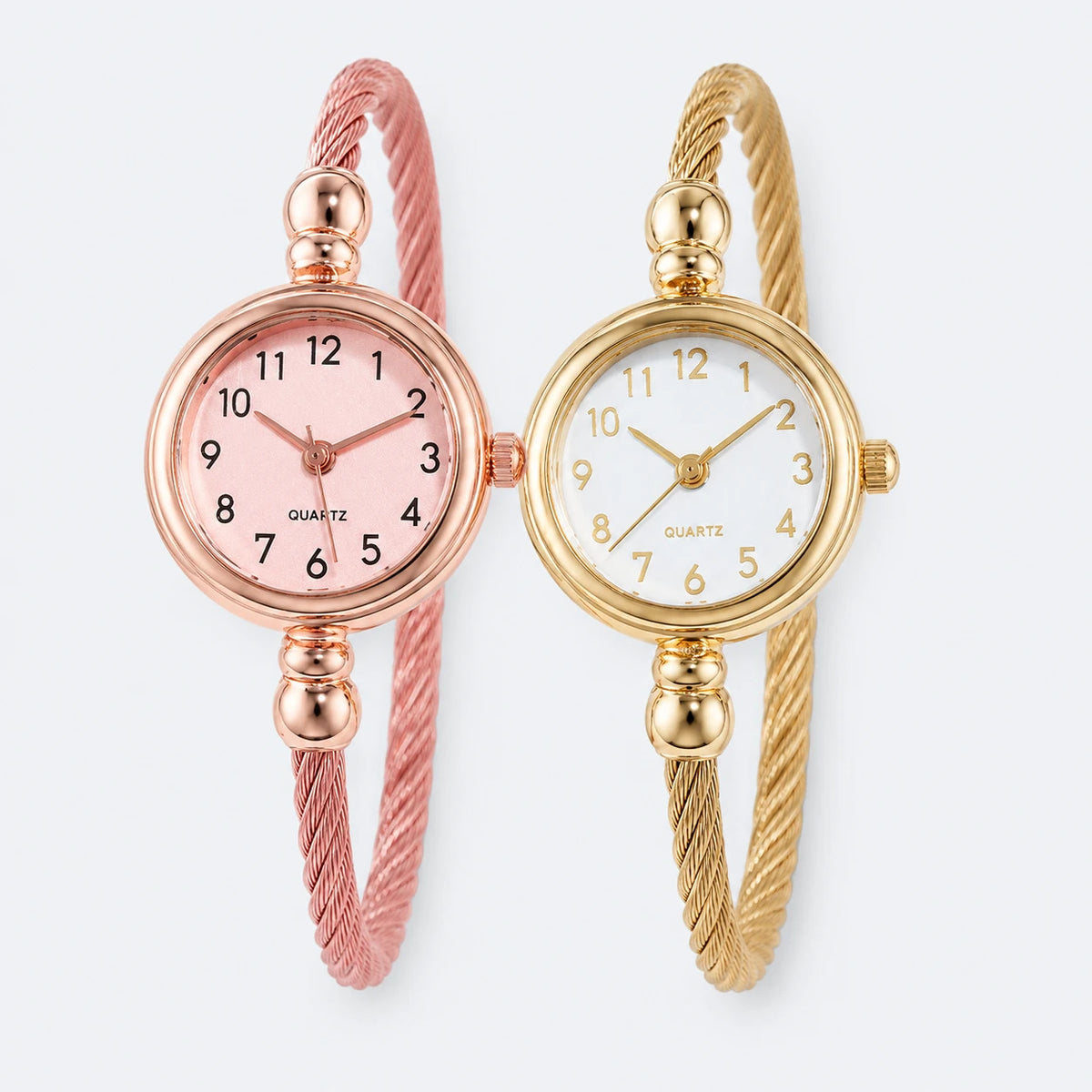 Montre Bracelet Femme Câble Torsadé Boîtier Compact - Fond gris clair