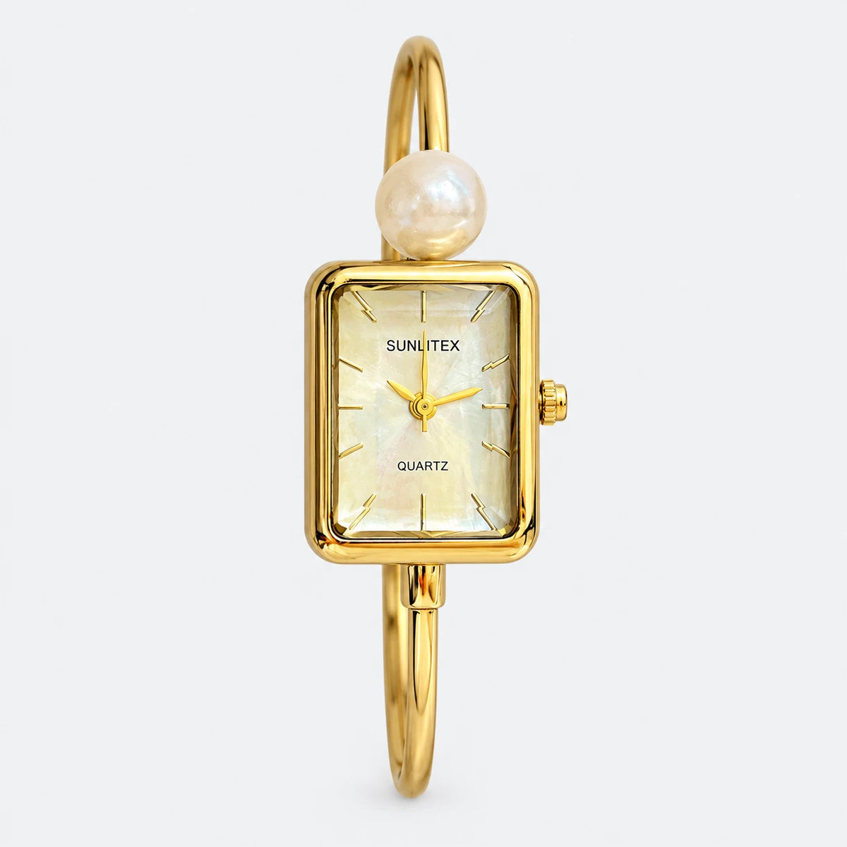 Montre Bracelet Perle Femme Dorée avec Cadran Rectangulaire - Fond gris clair