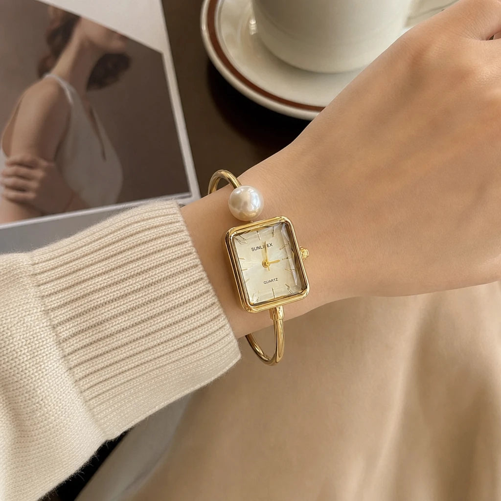 Montre Bracelet Perle Femme Dorée avec Cadran Rectangulaire - Utilisation du produit - classique