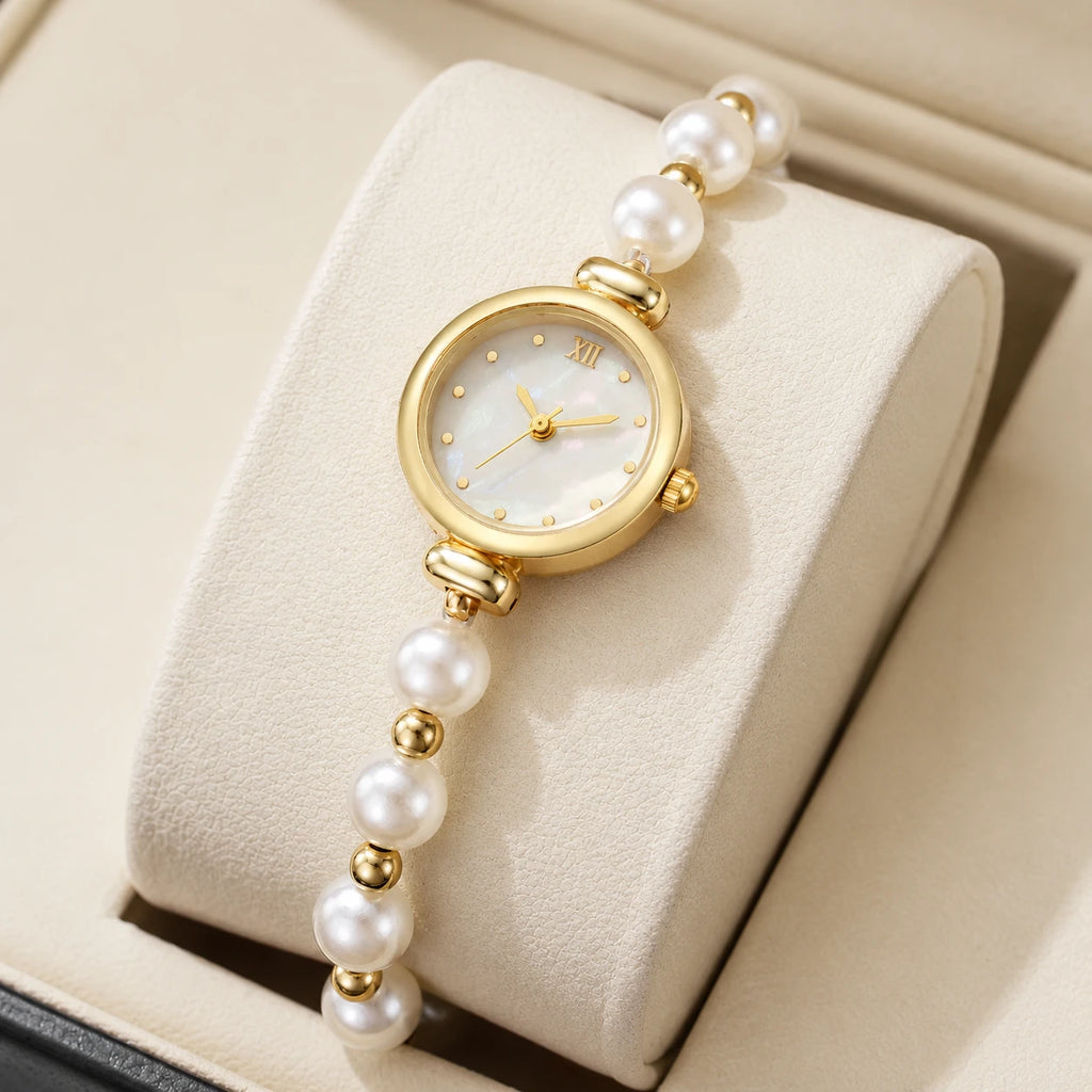 Montre Bracelet Perles à Cadran Chiffres Romains et Boîtier Rond - Détail matière