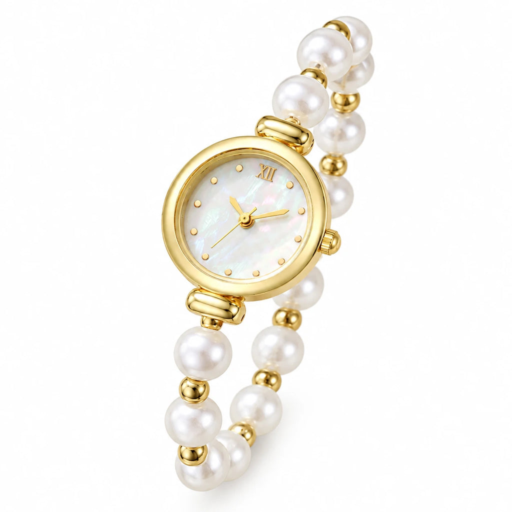 Montre Bracelet Perles à Cadran Chiffres Romains et Boîtier Rond - Fond blanc, autre angle