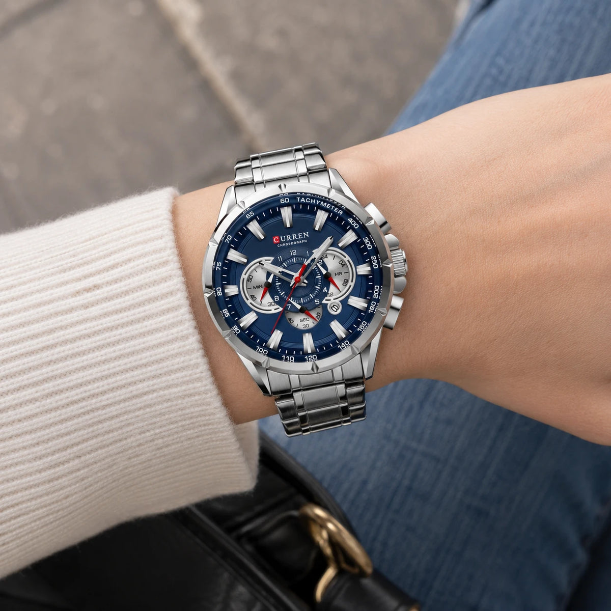 Montre Chronographe Homme Cadran Bleu et Bracelet Acier - Utilisation du produit - classique