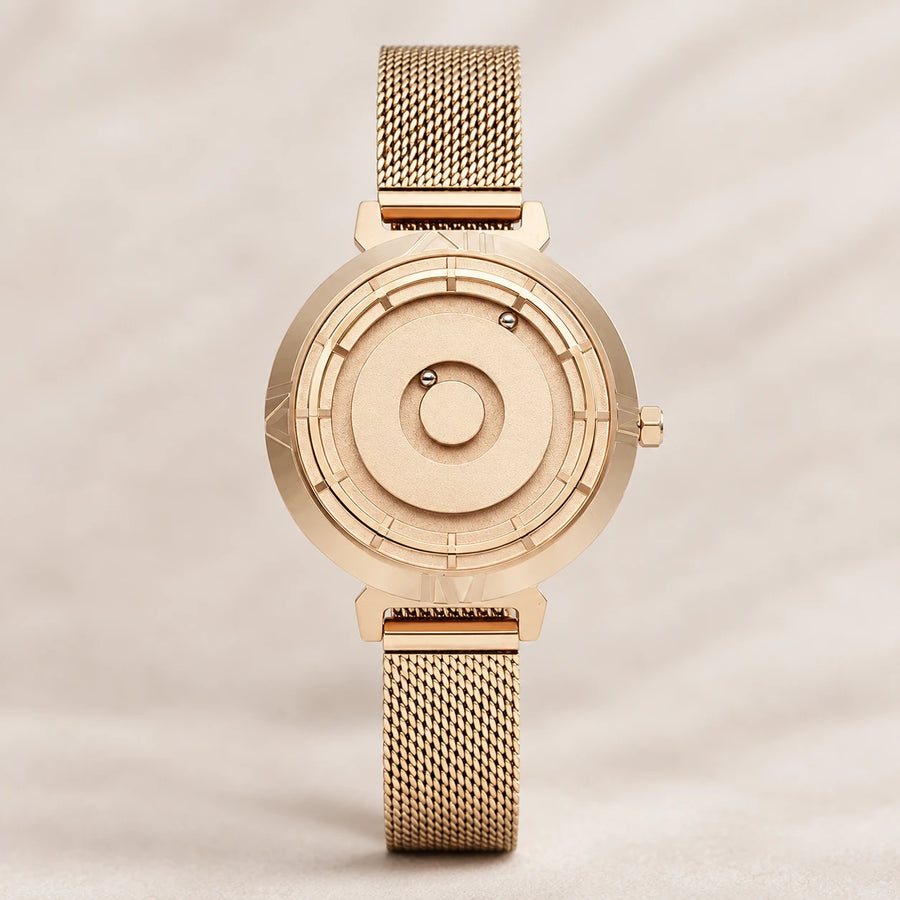 Montre Femme Cadran Billes Magnétiques Bracelet Maille - Détail matière