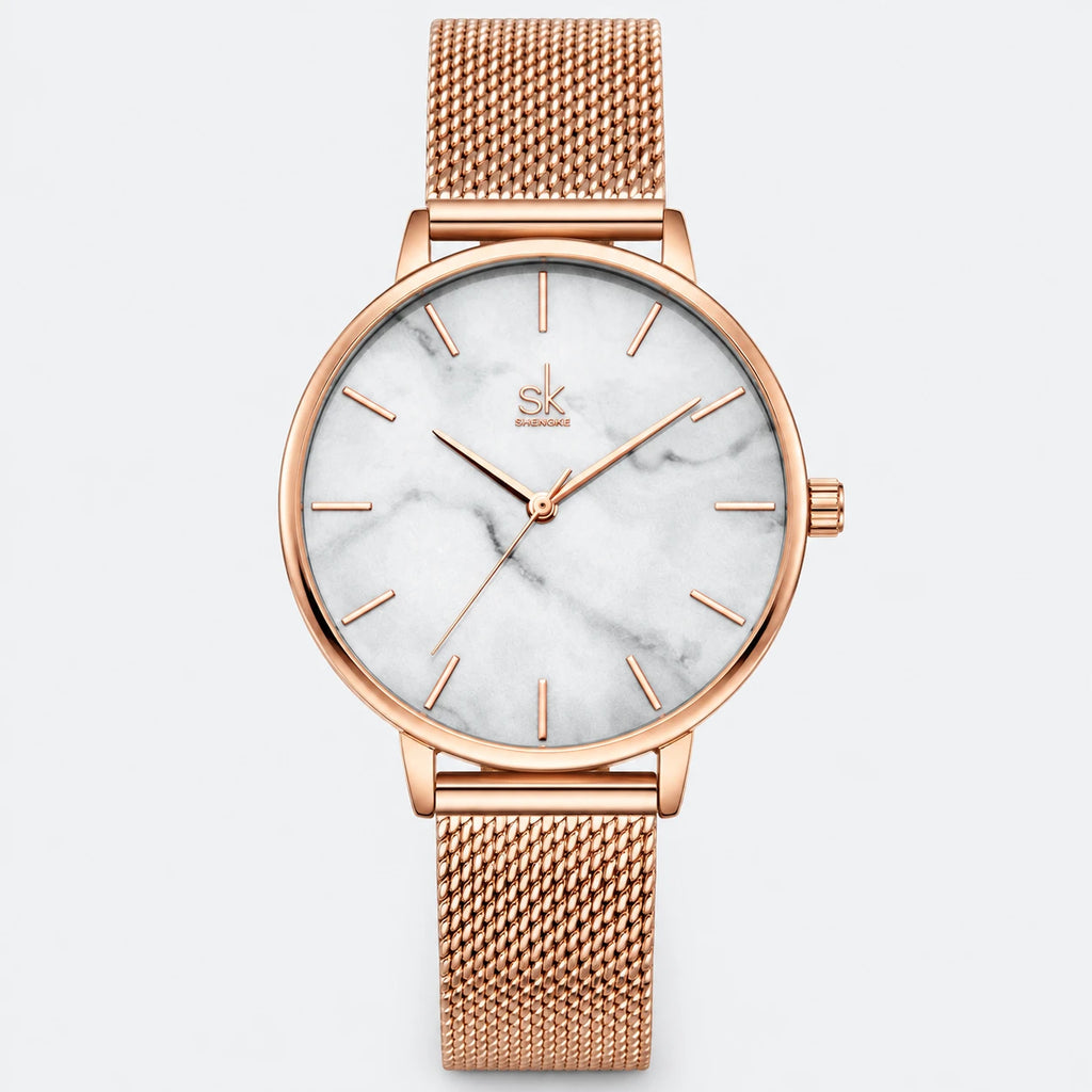 Montre Femme Effet Marbre à Bracelet Maille Milanaise Or Rose - Fond gris clair