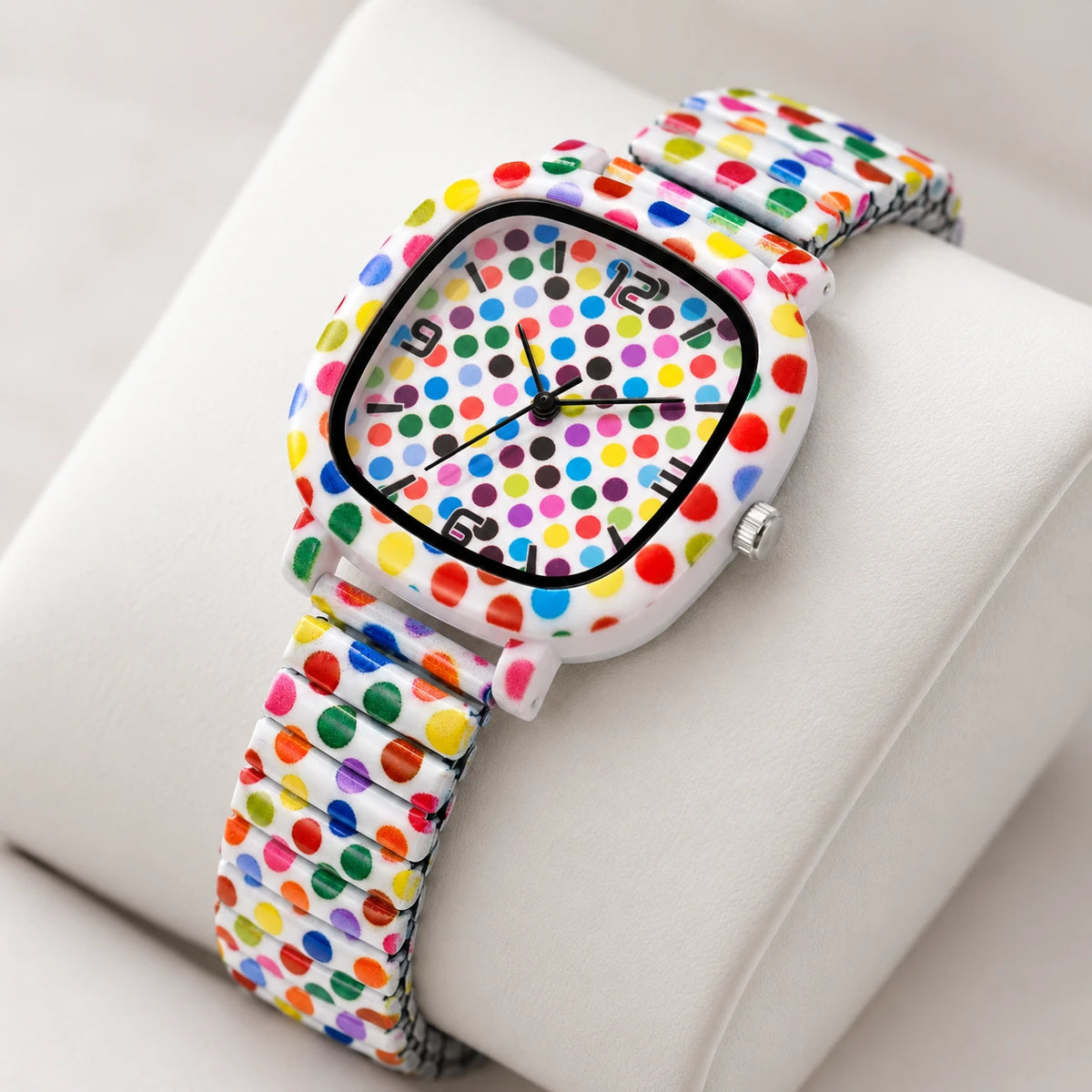 Montre Femme Motif Pois Multicolores à Bracelet Extensible - Détail matière