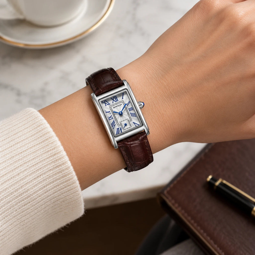 Montre Femme Rectangulaire à Chiffres Romains et Bracelet Cuir - Utilisation du produit - classique