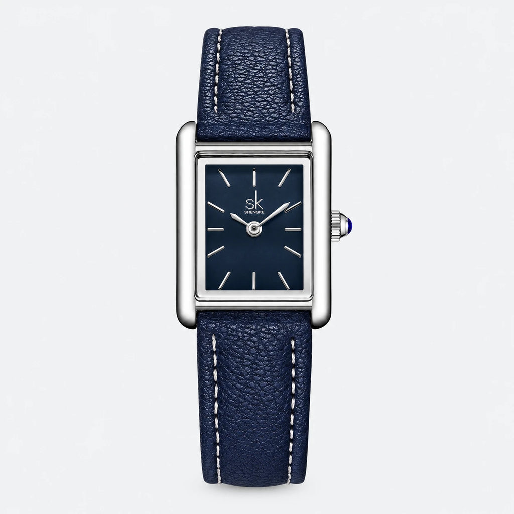 Montre Femme Rectangulaire Bracelet Cuir Bleu Marine - Fond gris clair