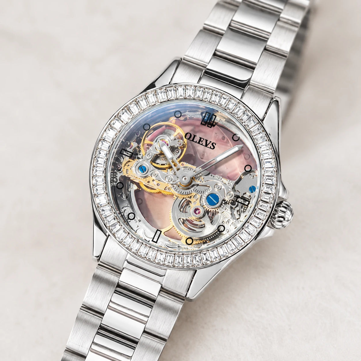 Montre Squelette Automatique Femme à Bracelet Acier - Détail matière