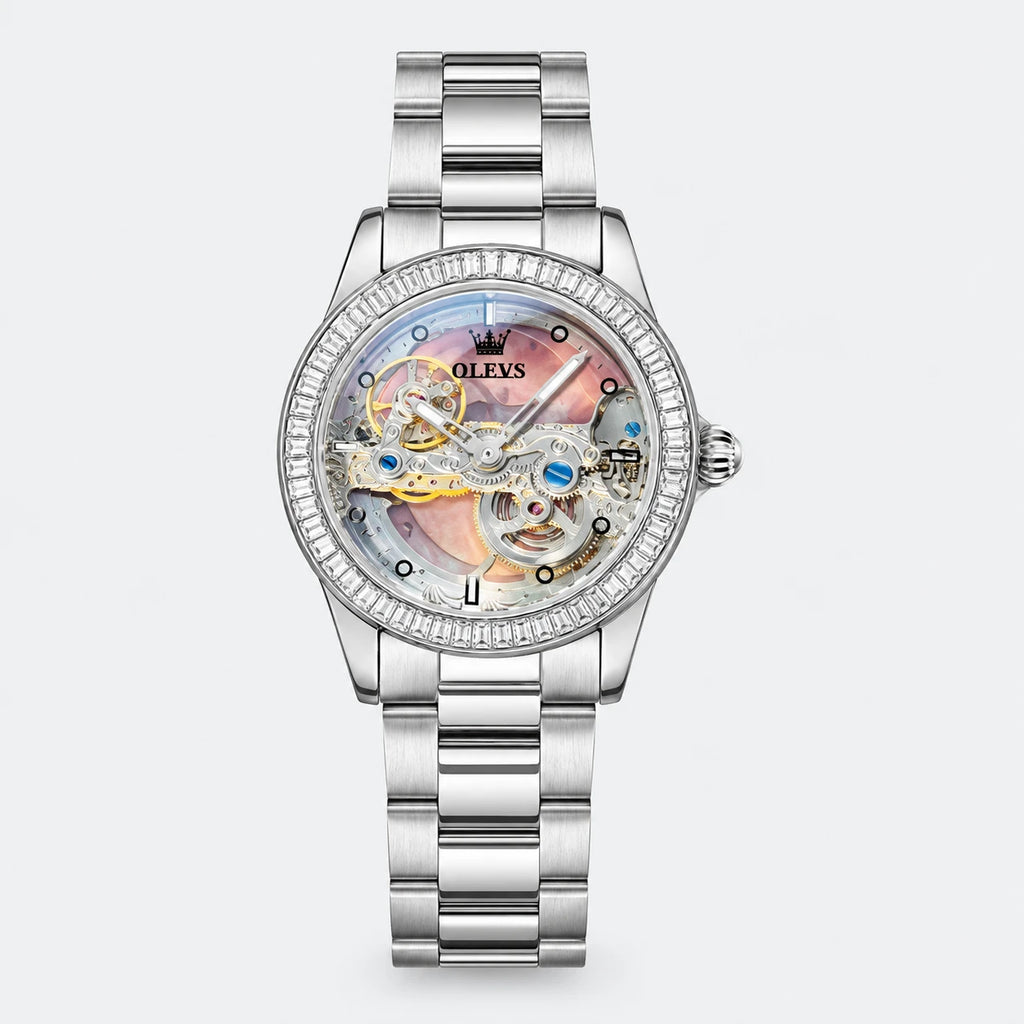 Montre Squelette Automatique Femme à Bracelet Acier - Fond gris clair